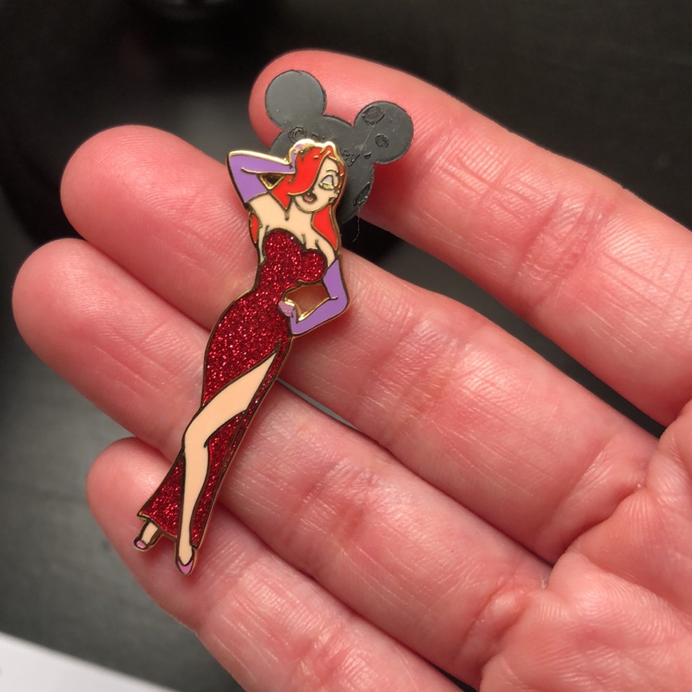 Jessica Rabbit Disney pin 💋